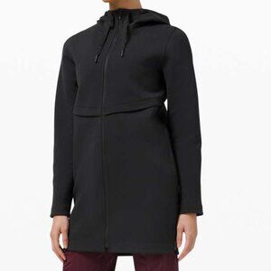 Like New Lululemon Long Horizons Hoodie in Black Size 2